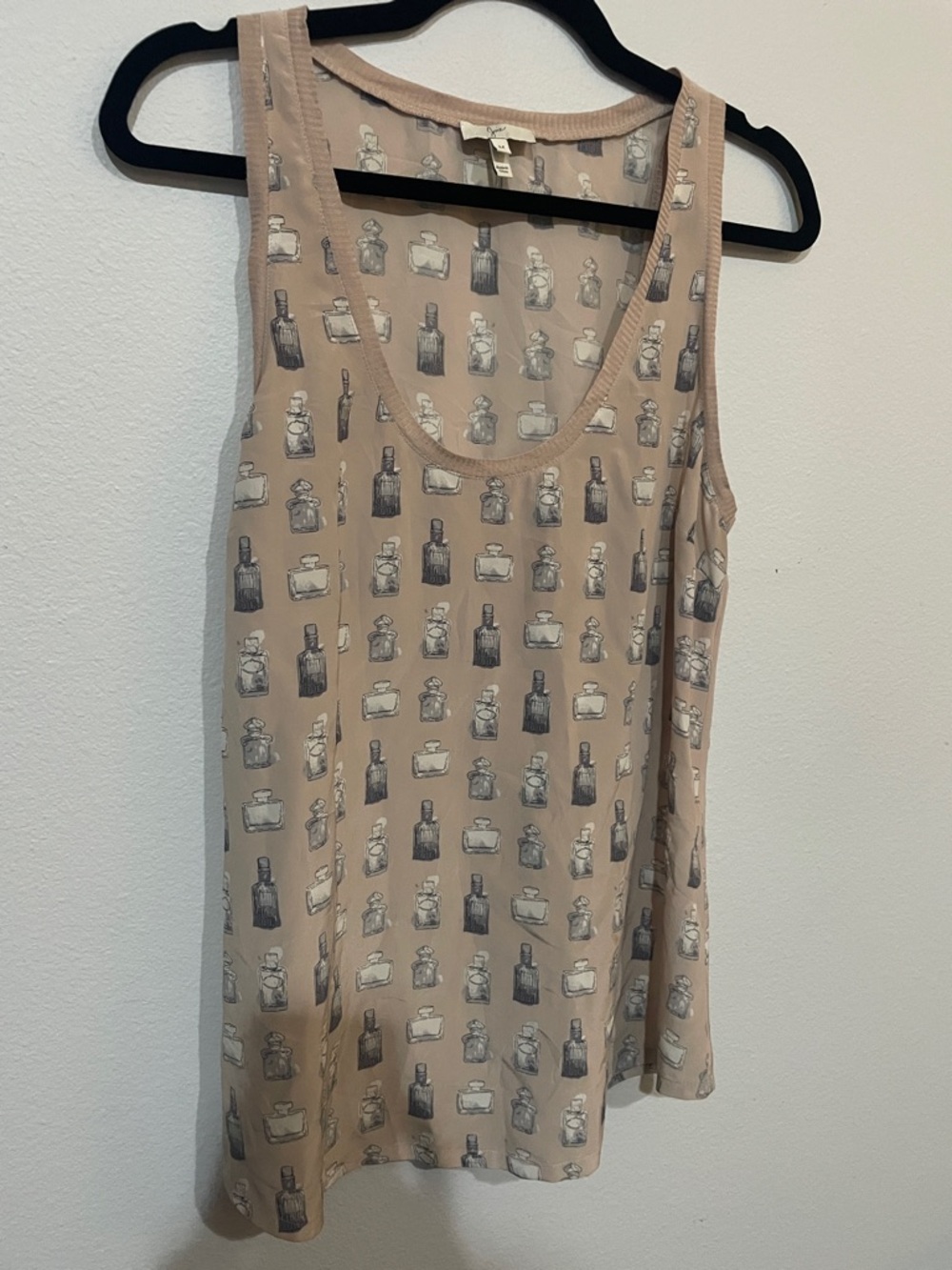 Women’s Joie Beige Perfume Bottle Print Scoop Neck Tank - Picture 5 of 6